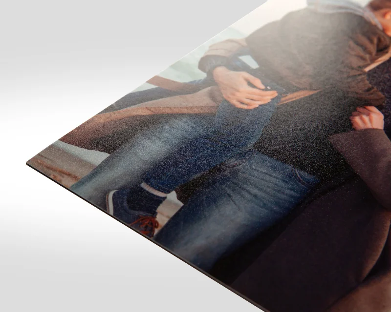 Náhľad tlačenej fotografie s veľkým bielym rámikom